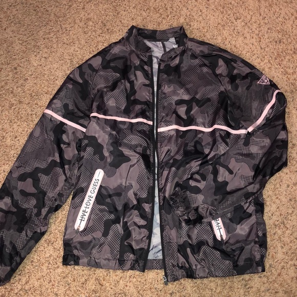 Guess Jackets & Blazers - GUESS camo wind breaker